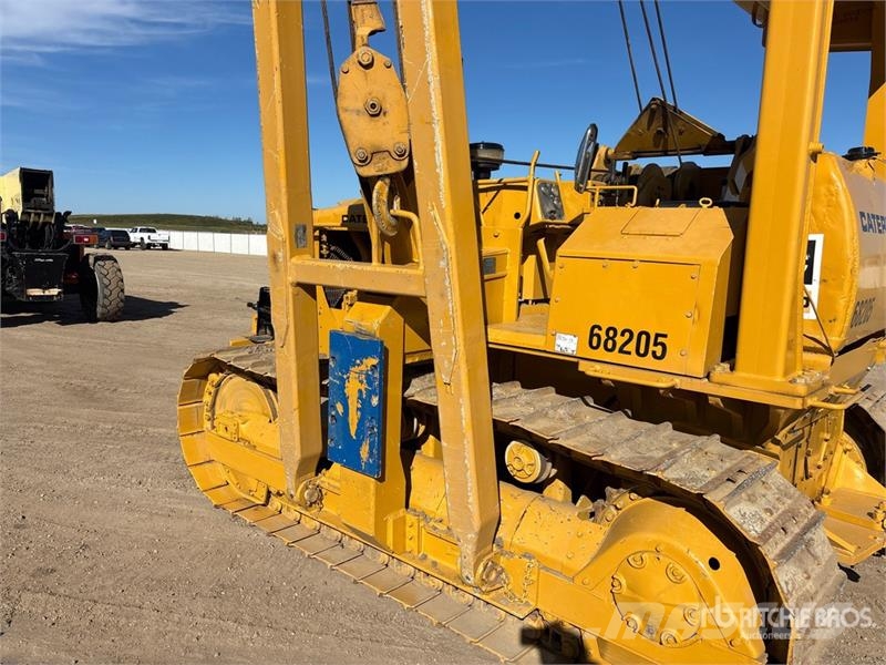 CAT 561D رافعات مد أنابيب