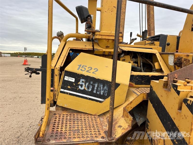 CAT 561M Poseur de canalisation