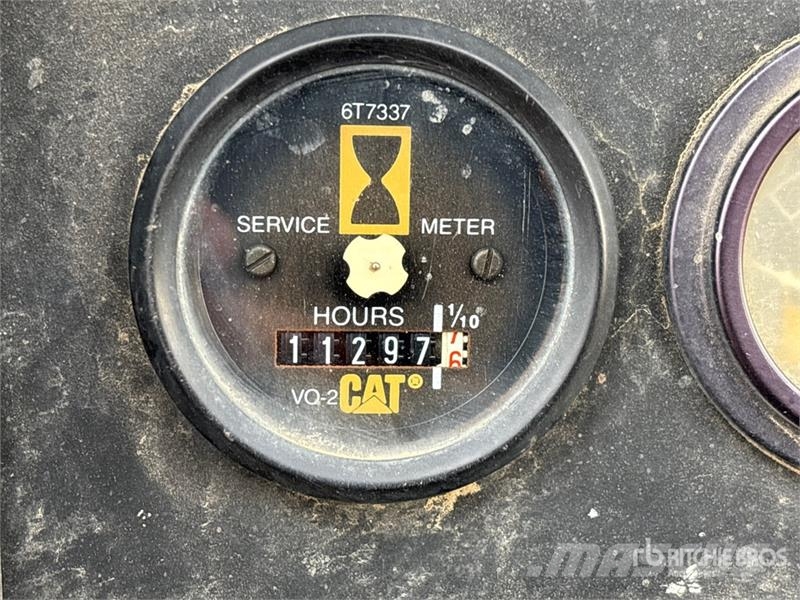 CAT 561M Poseur de canalisation