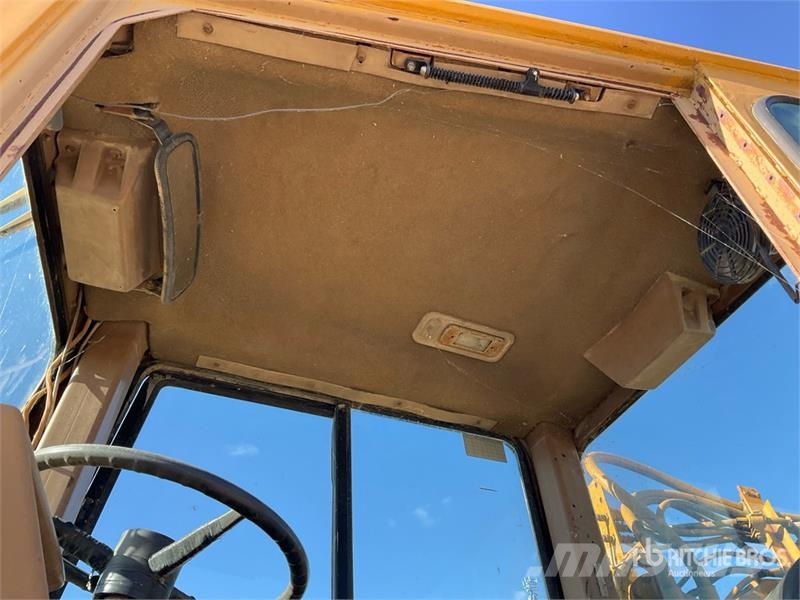 CAT 621E Motor Scraper (Inoperable) Schaber