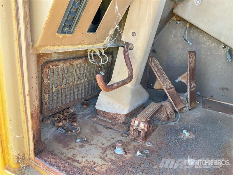 CAT 621E Motor Scraper (Inoperable) Schaber