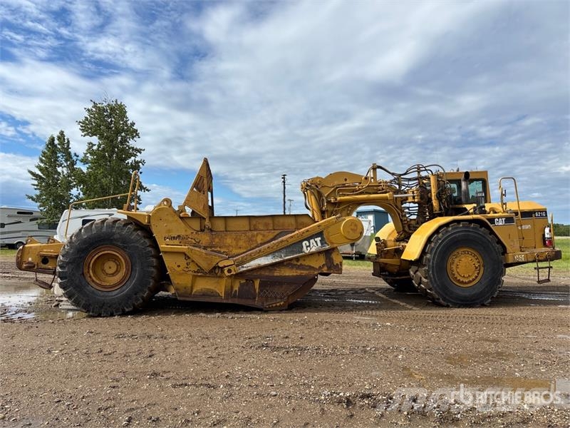 CAT 621G Scrapers