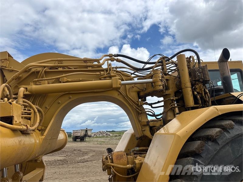 CAT 621G Raspadores