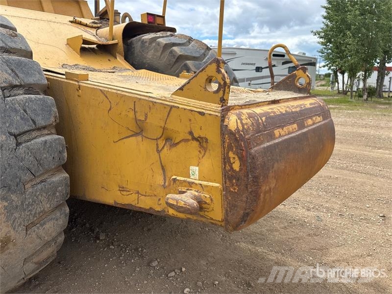 CAT 621G Scrapers
