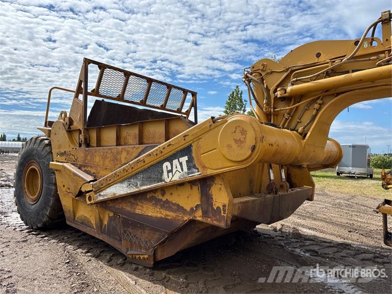 CAT 621G Scrapers