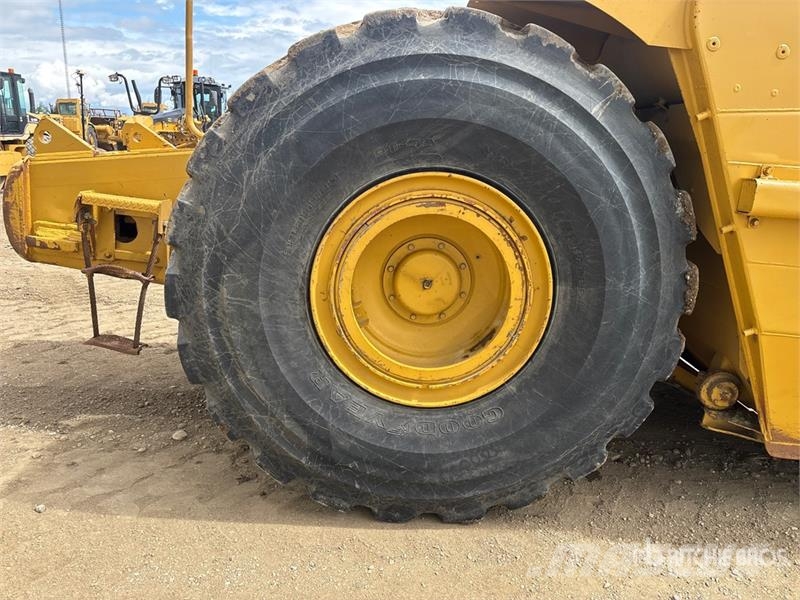 CAT 621G Raspadores