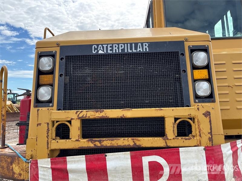 CAT 621G Αποξέστες δρόμων