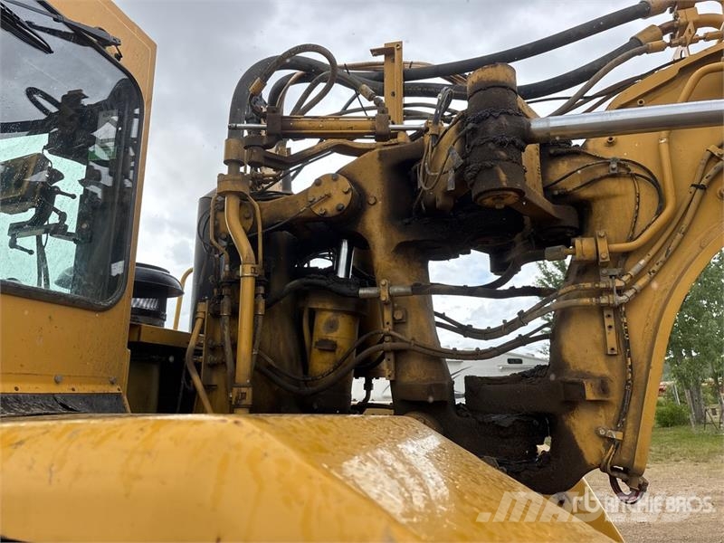 CAT 621G Raspadores