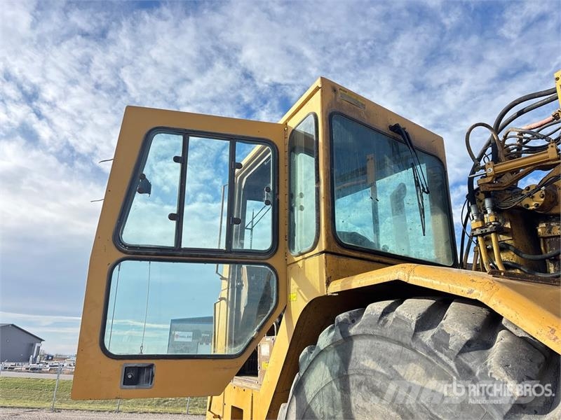 CAT 627E Schaber