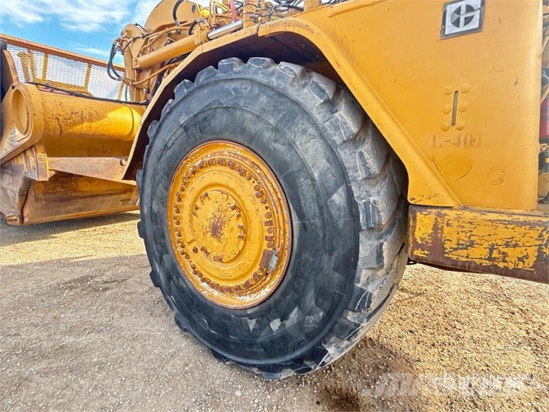 CAT 627E Schaber