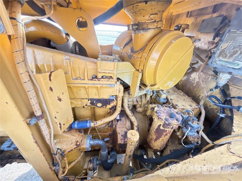 CAT 627E Schaber