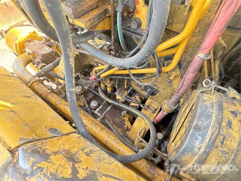 CAT 627E Schaber