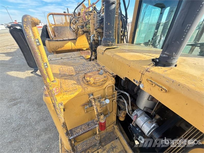 CAT 627E Schaber