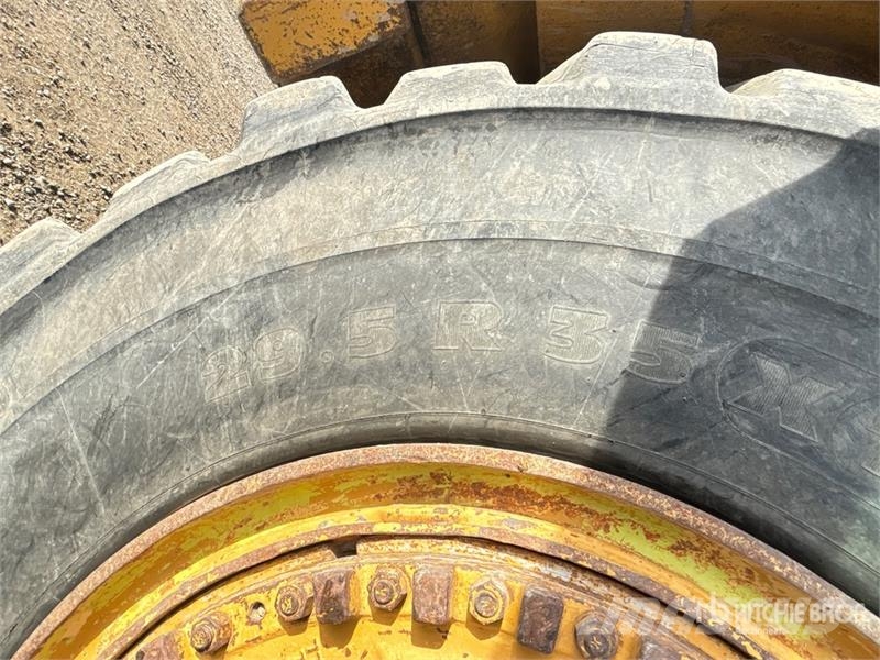 CAT 627E Schaber