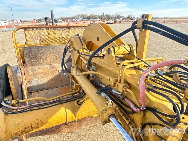 CAT 627E Schaber