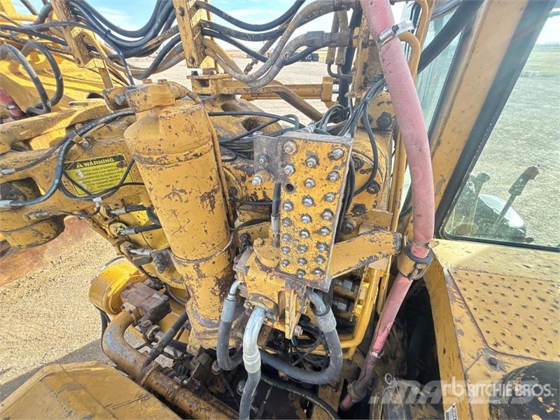CAT 627E Schaber