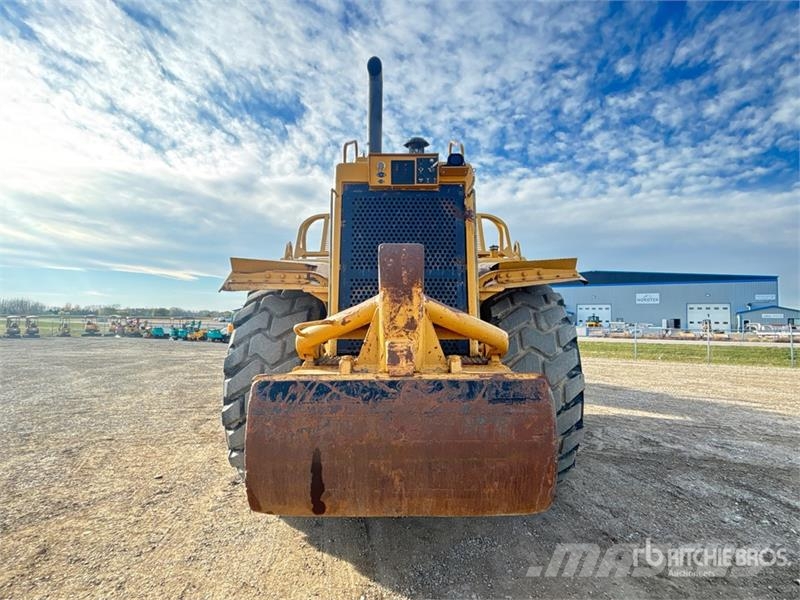 CAT 627E Schaber