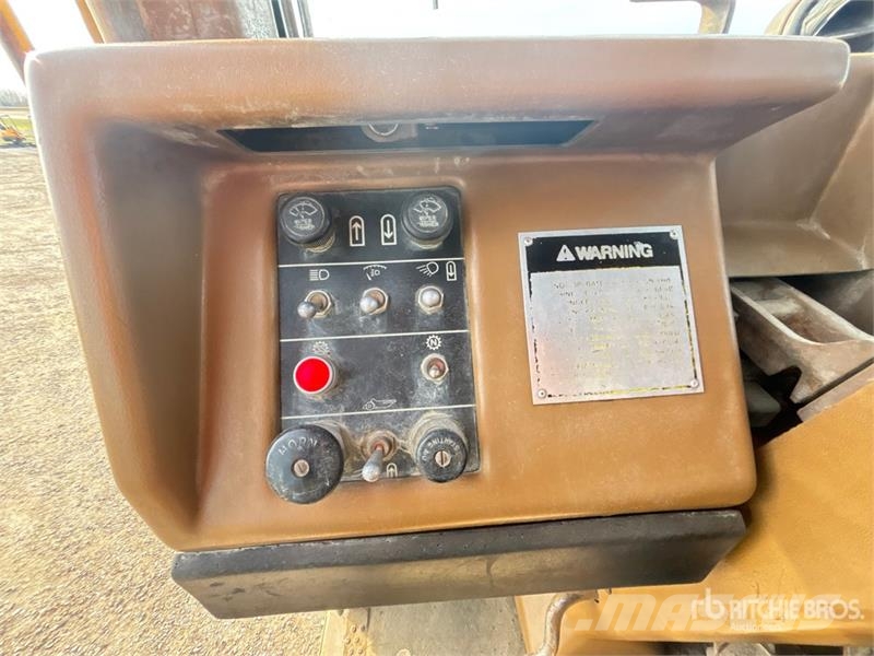 CAT 627E Schaber