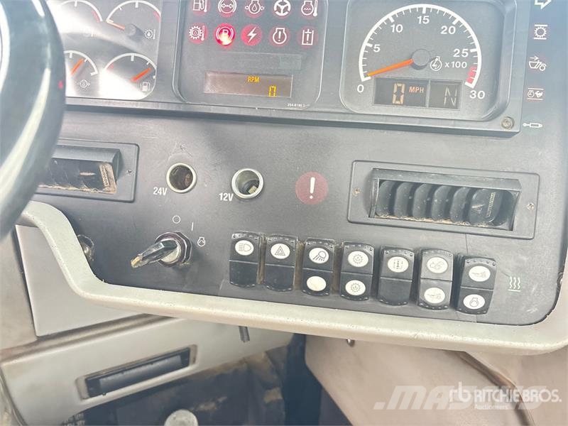 CAT 627G Schaber
