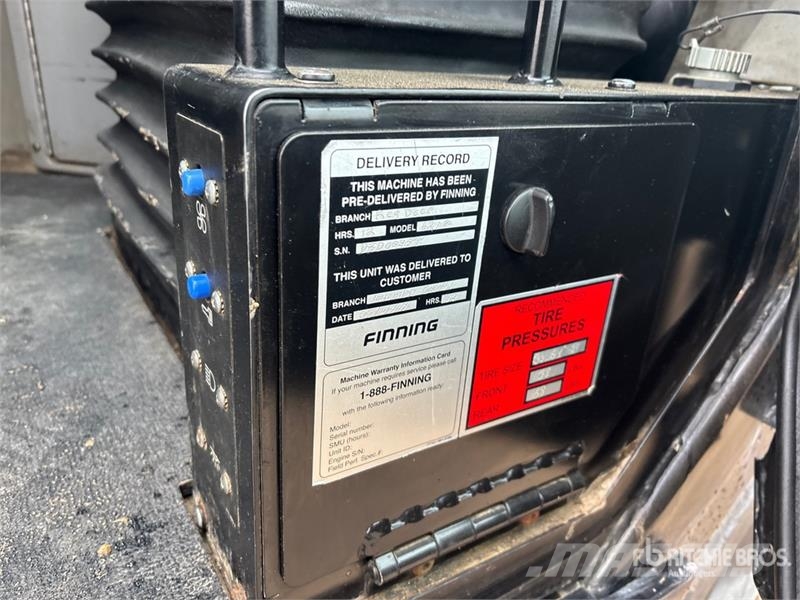 CAT 627G Schaber