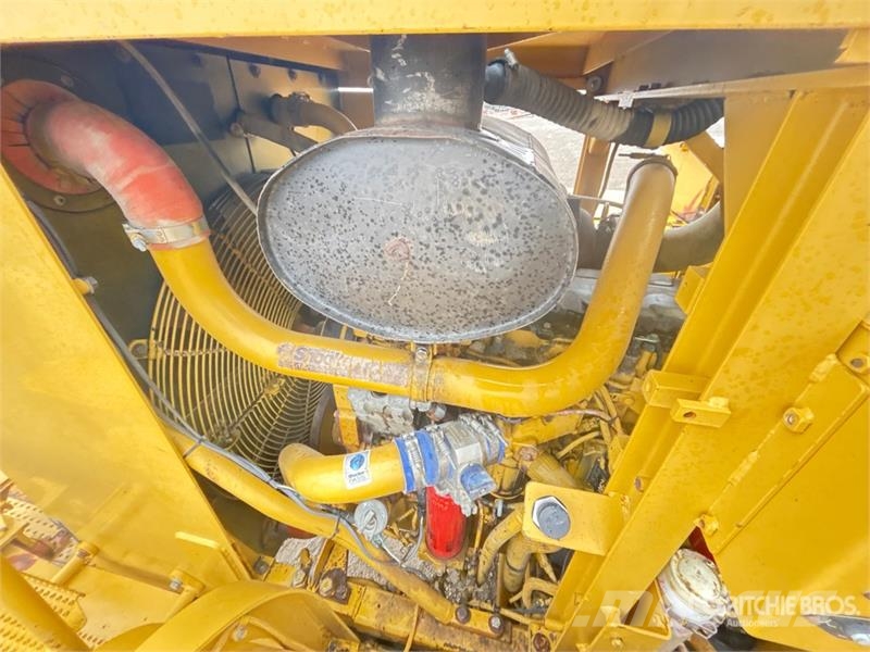 CAT 627G Schaber