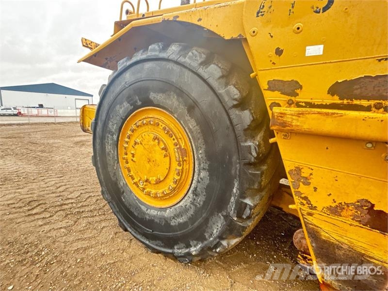 CAT 627G Schaber