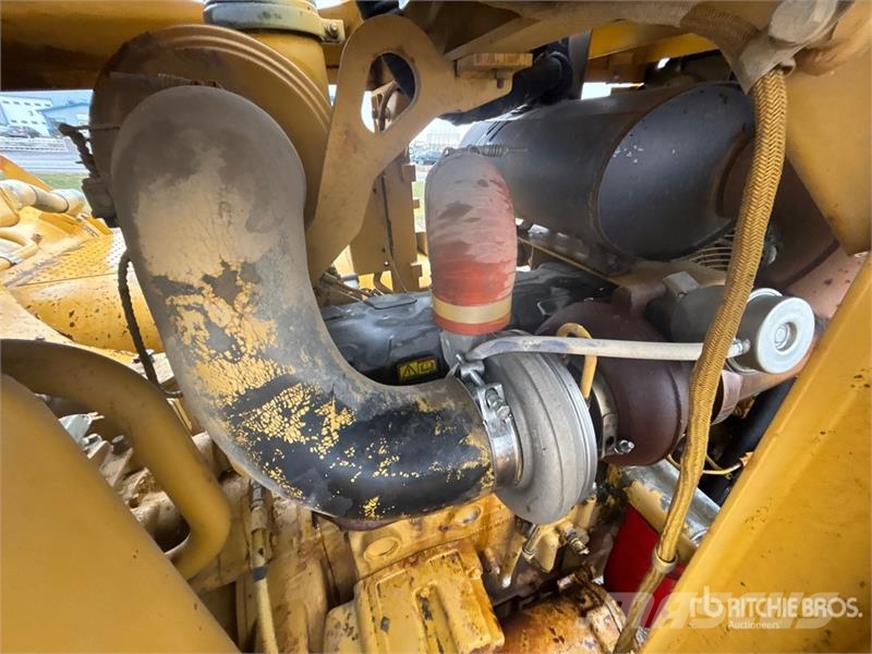 CAT 627G Schaber