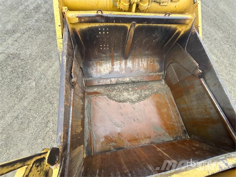 CAT 627G Schaber