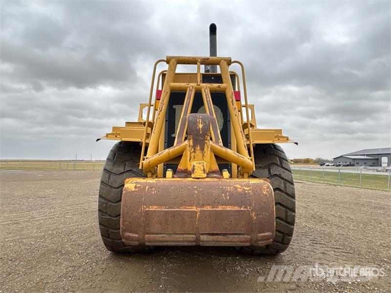 CAT 627G Schaber