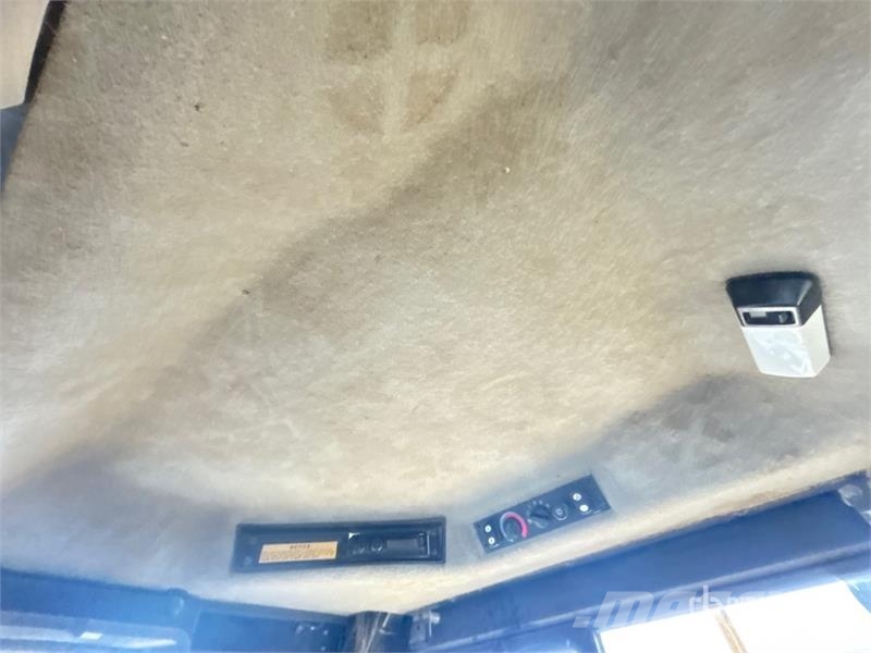 CAT 627G Schaber