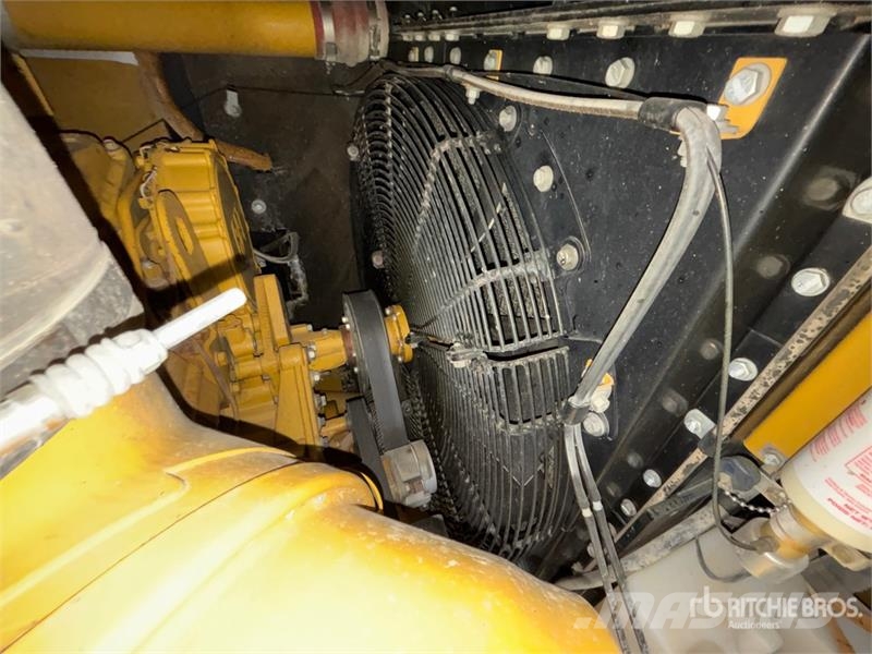 CAT 627G Schaber