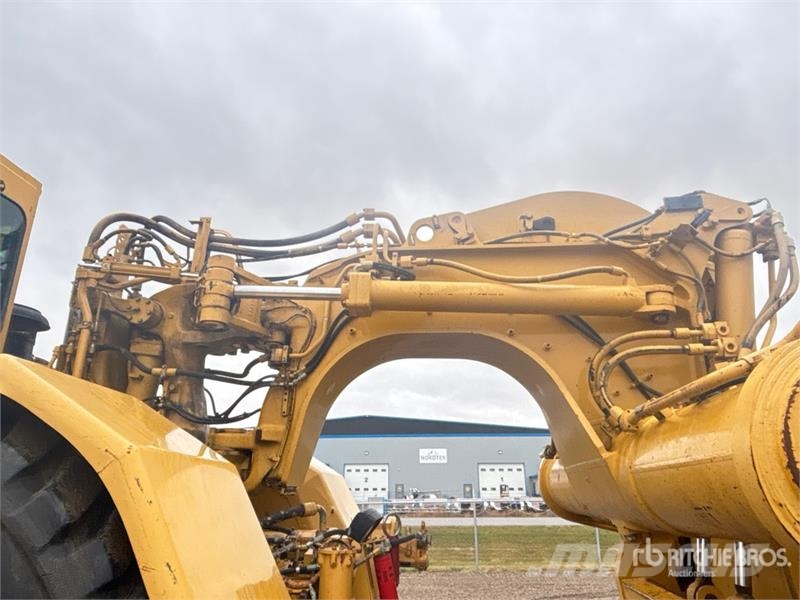CAT 627G Schaber