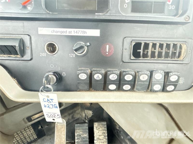 CAT 627G Schaber