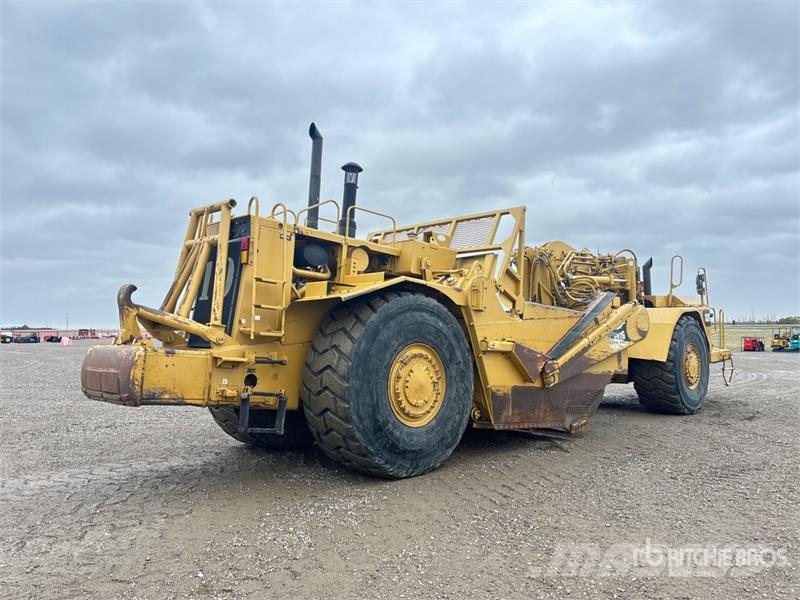 CAT 627G Schaber