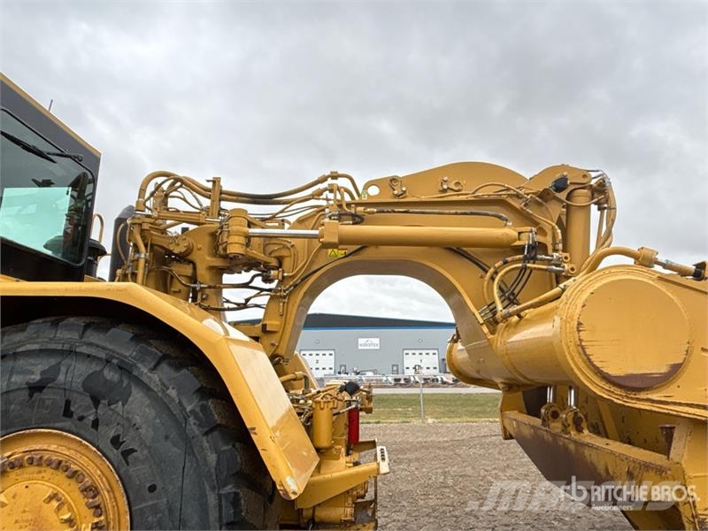 CAT 627G Schaber