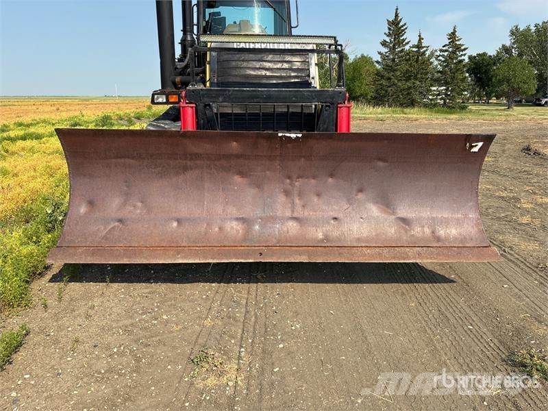 CAT 65C Track Tractor الجرارات