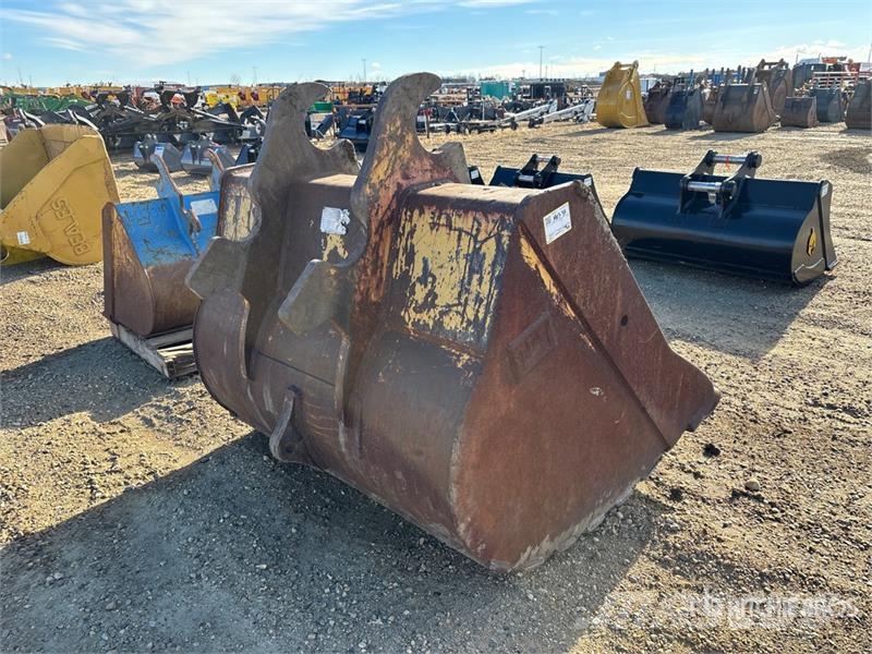 CAT 66 in Q/C Cleanup Excavator Bucket - Fits Cat 325 Kašike / Korpe