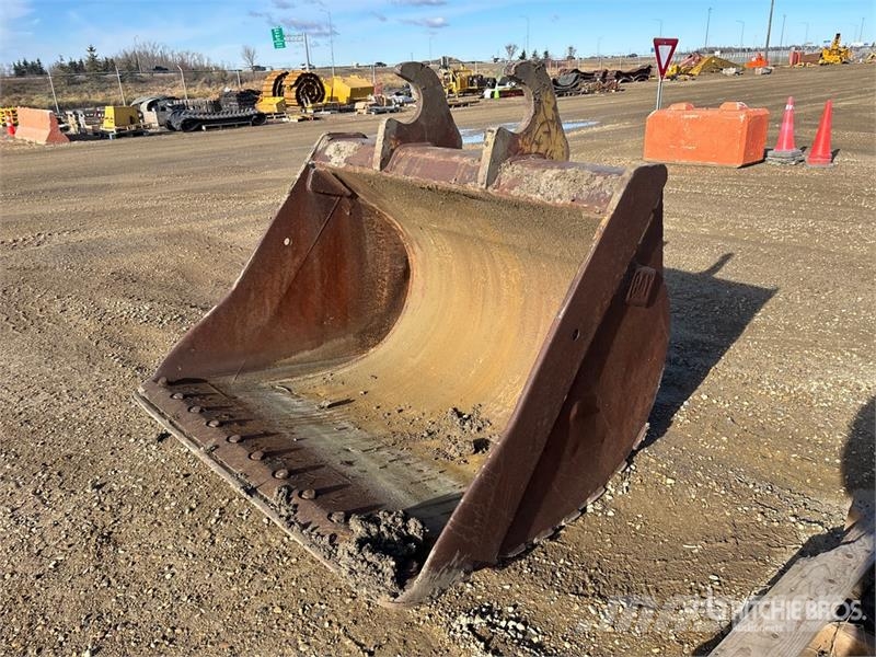 CAT 66 in Q/C Cleanup Excavator Bucket - Fits Cat 325 Kašike / Korpe