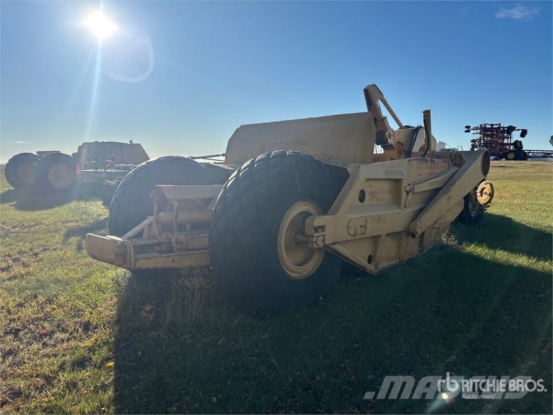 CAT 70 4 Tire Hydraulic Pull Scraper Raspadoras