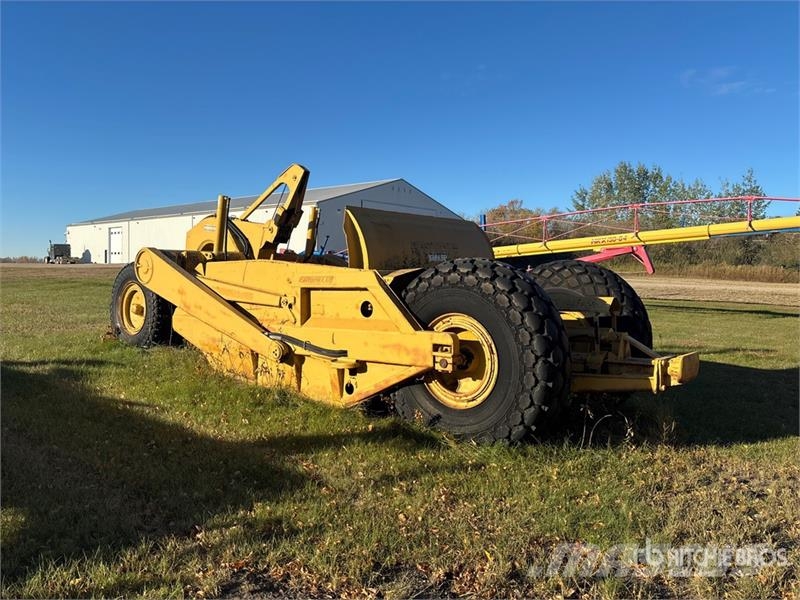 CAT 70 4 Tire Hydraulic Pull Scraper Raspadoras