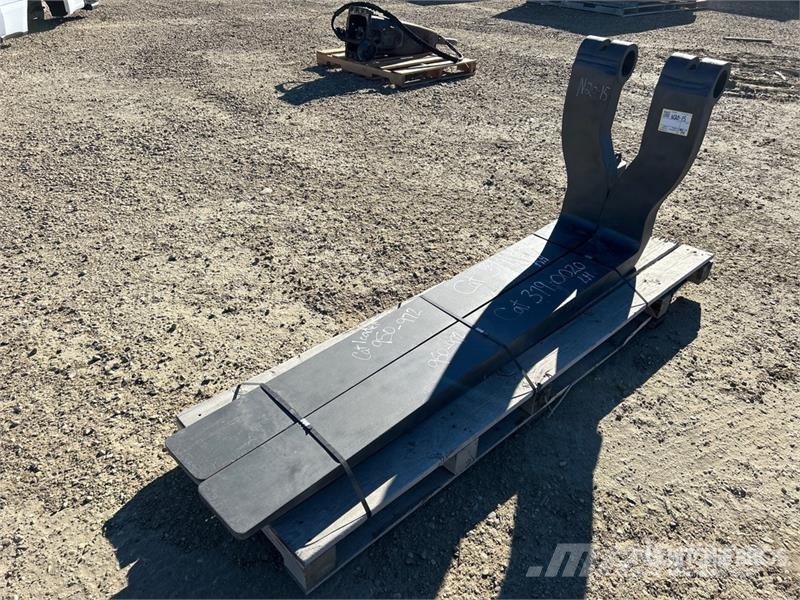 CAT 72 in 379-0019/379-0020 HD Fork Tines - Fits Cat 9 Інше обладнання