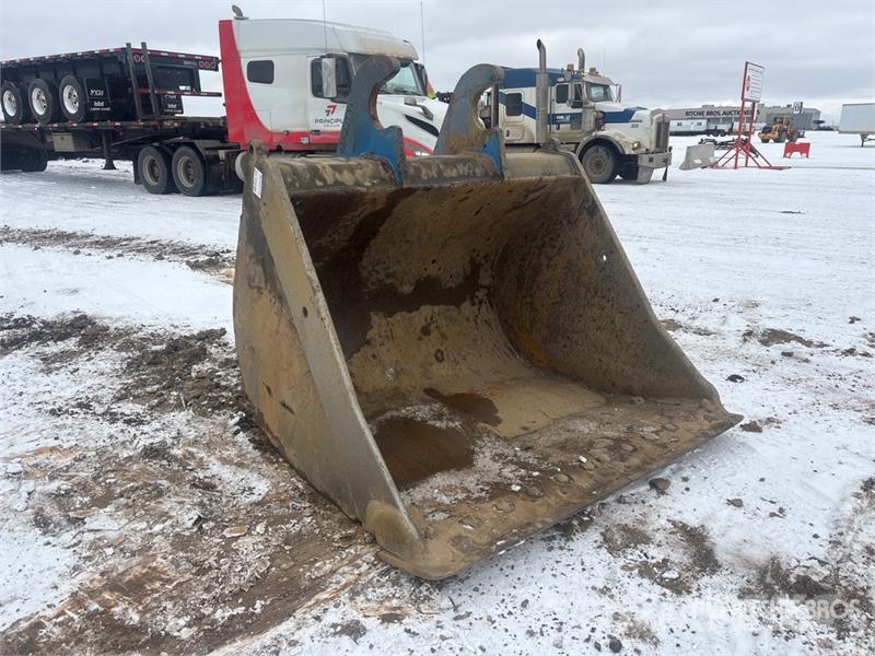 CAT 72 in Q/C Cleanup Excavator Bucket - Fits Cat 336 Žlice