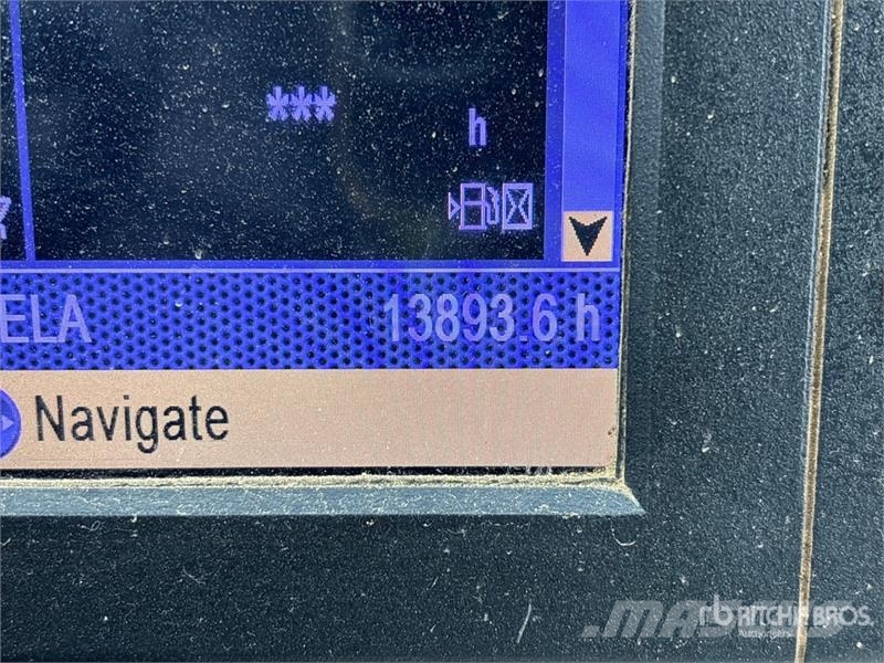 CAT 740 Зчленовані самоскиди
