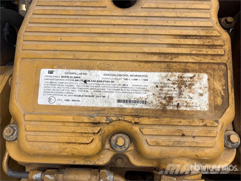CAT 740 Зчленовані самоскиди