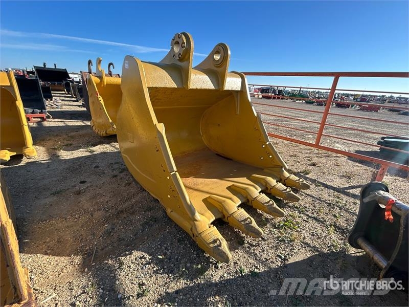 CAT 75 in Digging Excavator Bucket - Fits Cat 374 دلاء