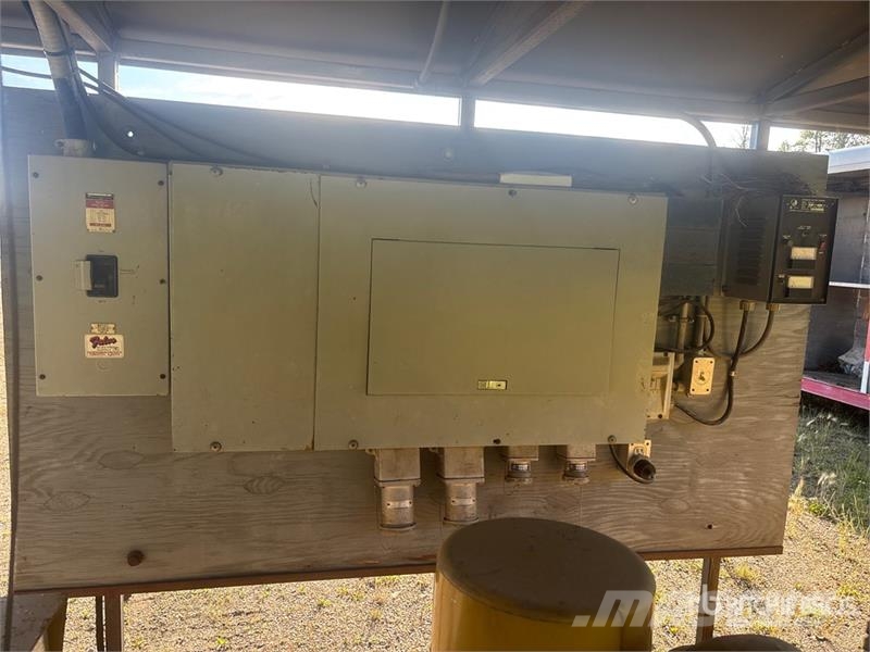 CAT 80 kW Skid-Mounted Generator Set 디젤 발전기