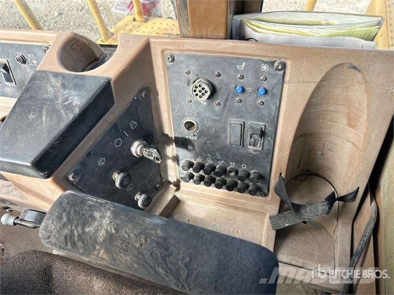 CAT 815F Уплътнители за почва
