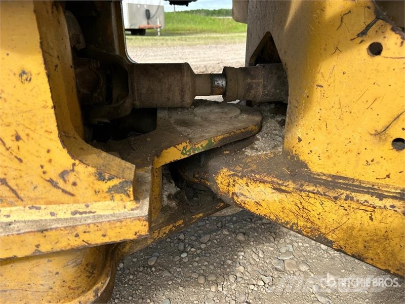 CAT 815F Уплътнители за почва

