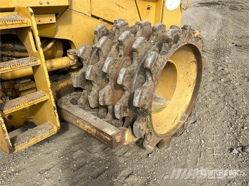 CAT 815F Уплътнители за почва

