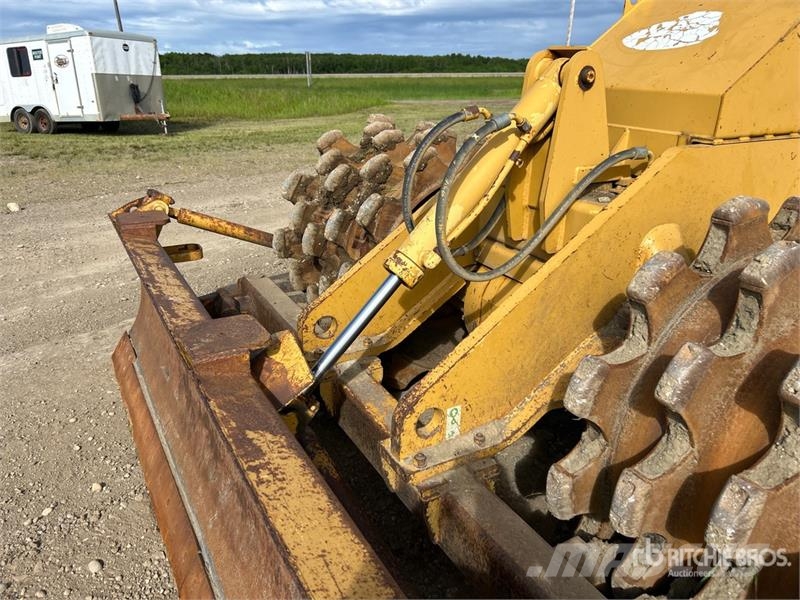 CAT 815F Уплътнители за почва
